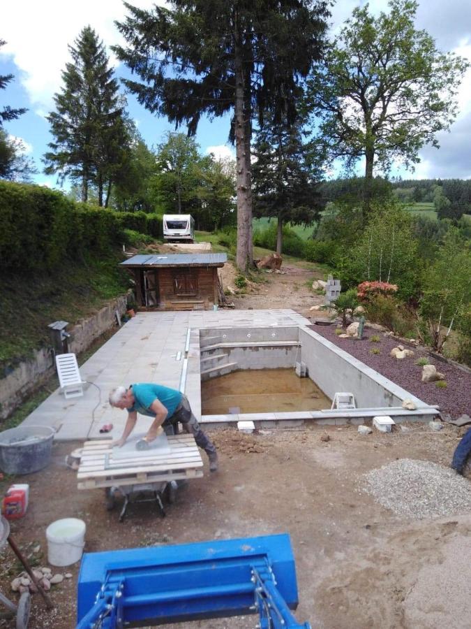La Mazille , Cossy Vakantiestudio Met Zwembad In Zuid-bourgogne * Anglure-sous-Dun